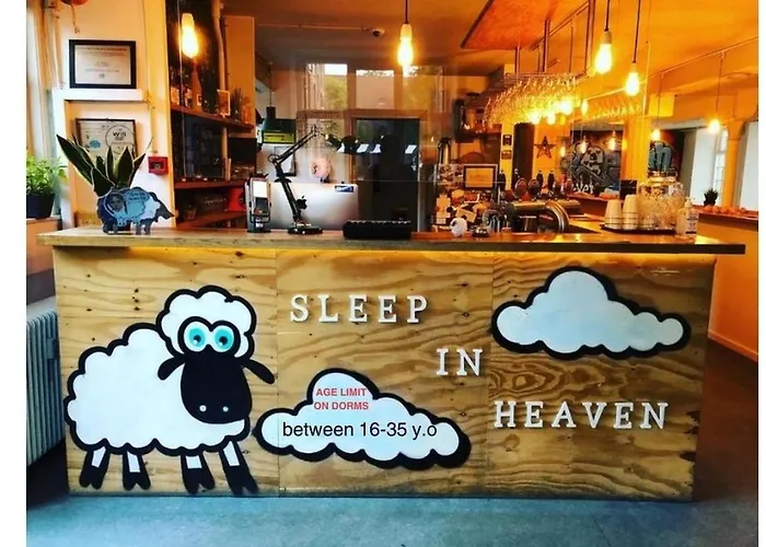 Sleep In Heaven Hostel